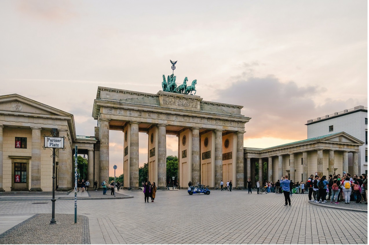 德國奇妙之旅：慕尼黑、柏林和萊茵河谷的探索