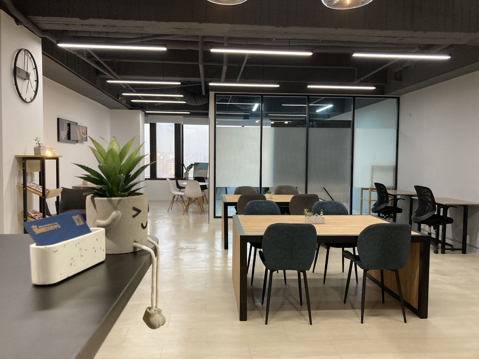 成長型業務與成長型業務之間的差異/六五一國際商務中心